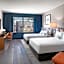 The Oaklander Hotel, Autograph Collection by Marriott