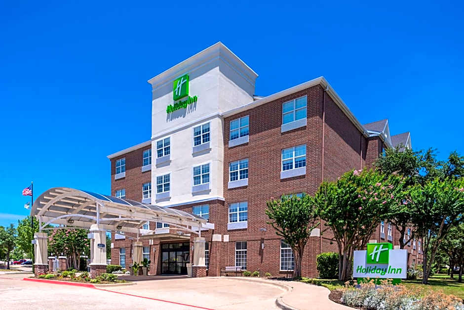 Holiday Inn and Suites Dallas-Addison By IHG