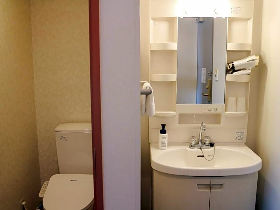 Moriyama Art Hotel