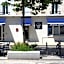 Un Hotel sur le Port