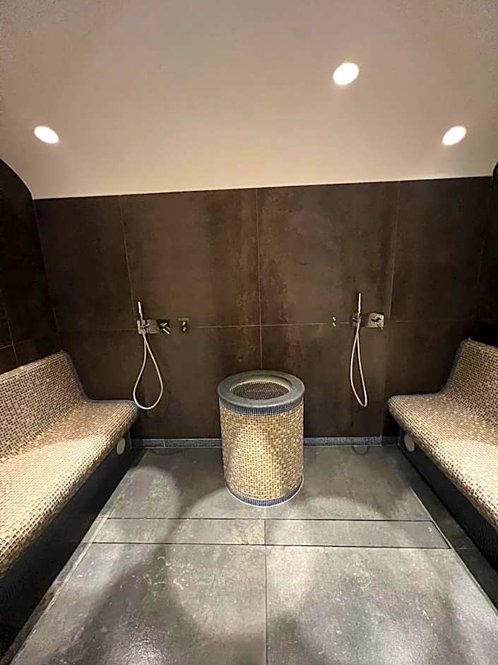 La Pineta Hotel Beach & Spa