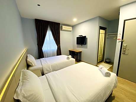 Superior Twin Room