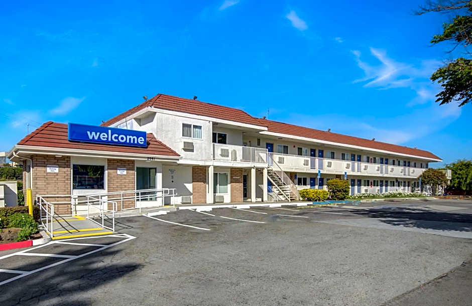 Motel 6-San Jose, CA - Airport
