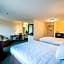 Greystone Inn & Suites