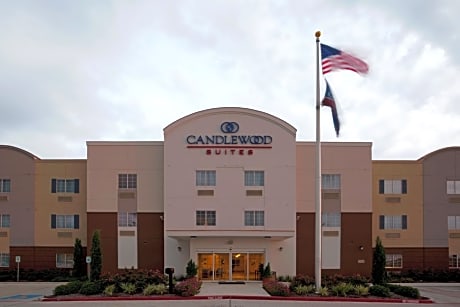 Candlewood Victoria, an IHG Hotel