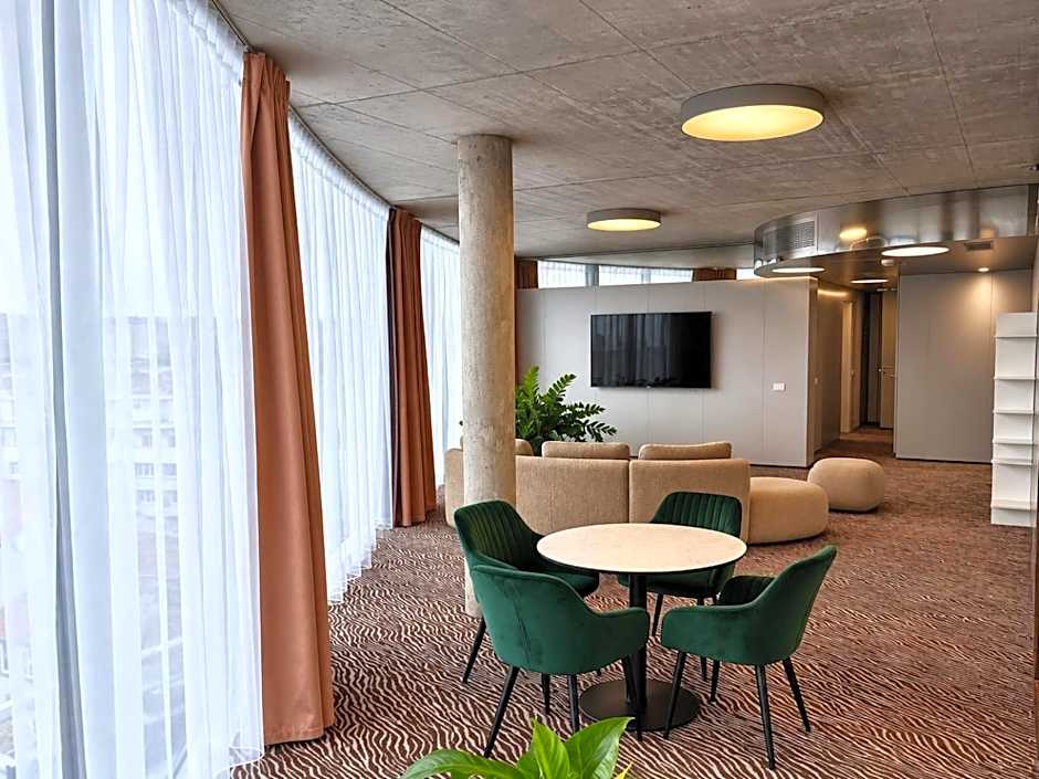 Sono Hotel