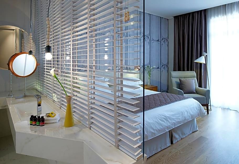 Marpessa Smart Luxury Hotel