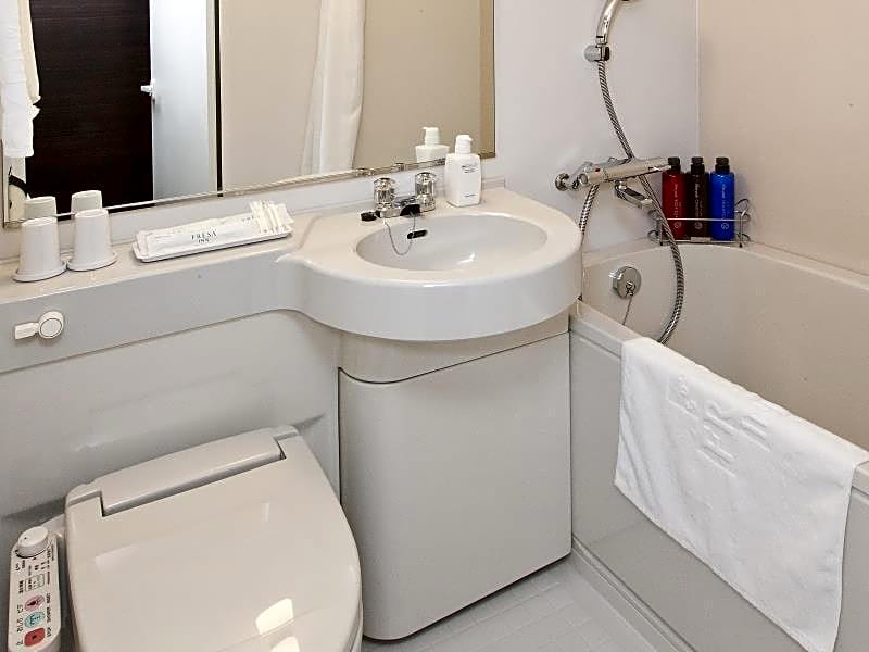 Sotetsu Fresa Inn Yokohama Sakuragicho