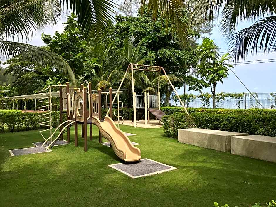 By The Sea@Side Seaview n swimming pool view #133A