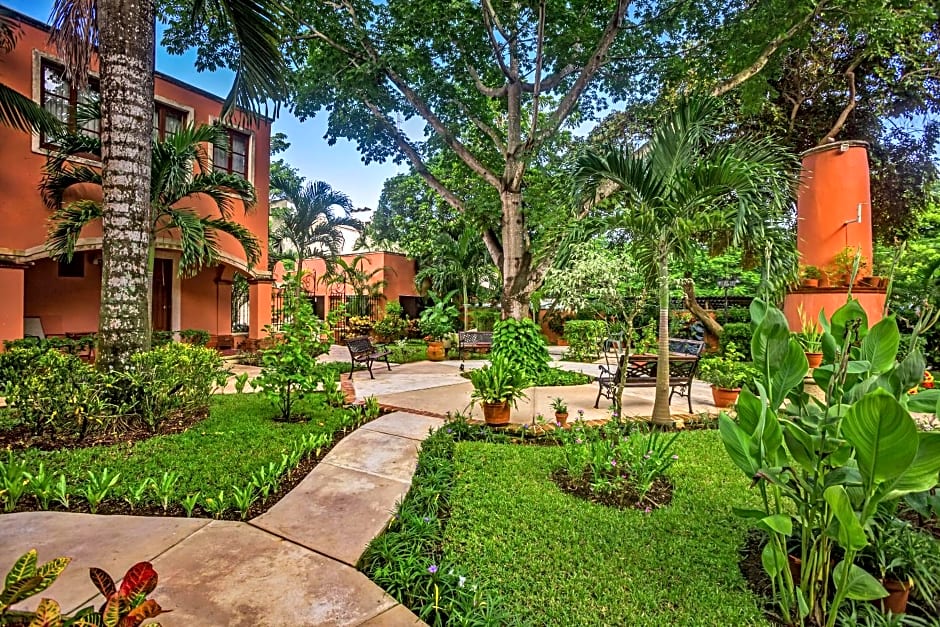 Hacienda San Miguel Hotel & Suites