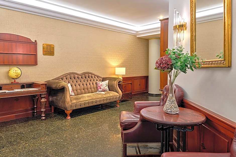 Eurostars Montgomery