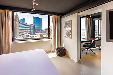 Junior Art Suite with Extra Bed (2 Adults + 1 Child)