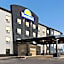Days Inn by Wyndham Calgary North Balzac