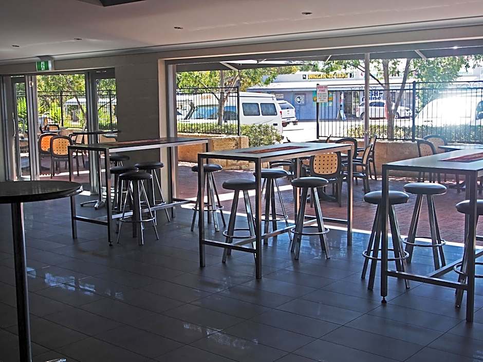 Dongara Hotel Motel