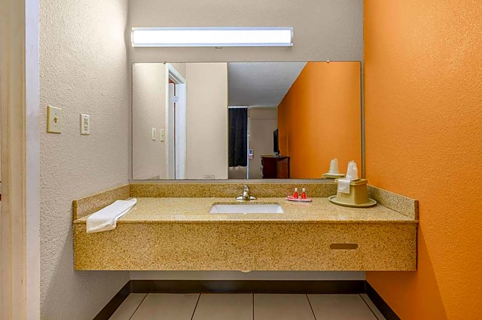 Econo Lodge Decatur South