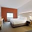 Holiday Inn Express & Suites Tavares By IHG