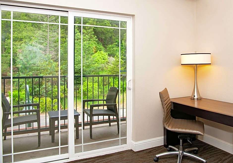 Hilton Santa Cruz / Scotts Valley