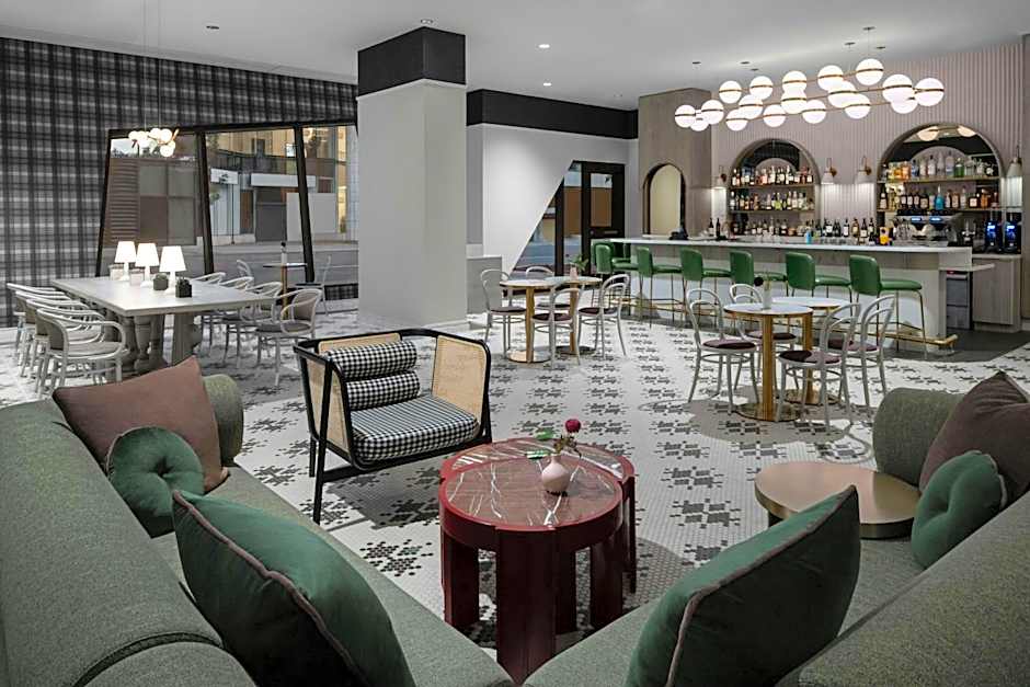 The Dorian, Autograph Collection