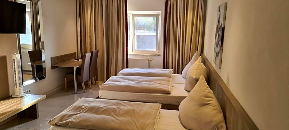Bach Hotel