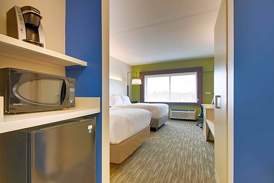 Holiday Inn Express & Suites Elizabethtown North By IHG