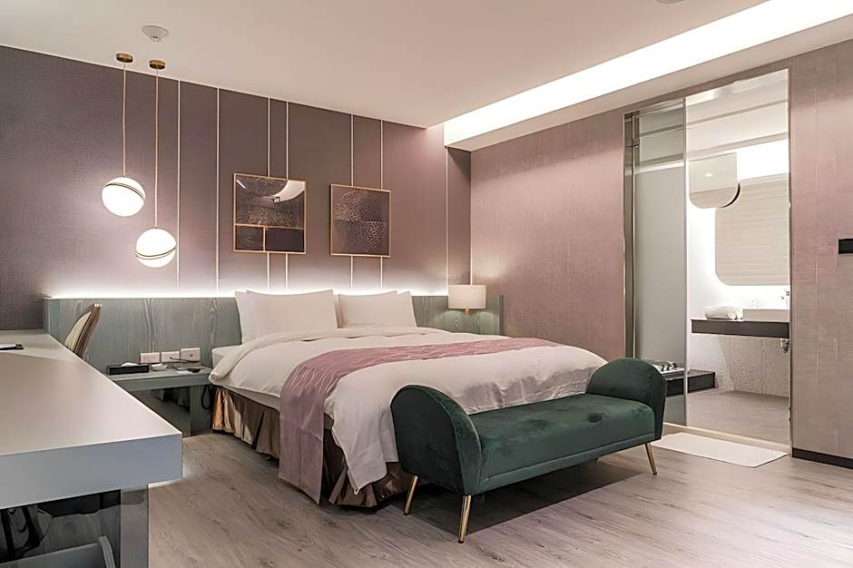 HIGH CLOUD INTERNATIONAL BUSINESS HOTEL