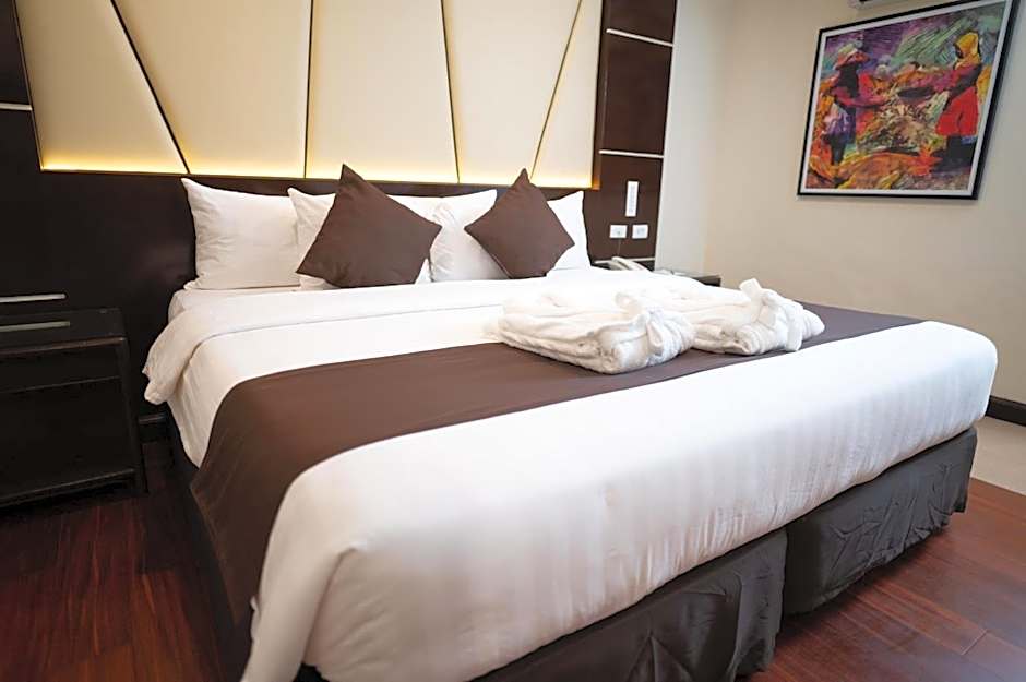 The Apo View Hotel