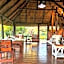 iKhaya LamaDube Game Lodge