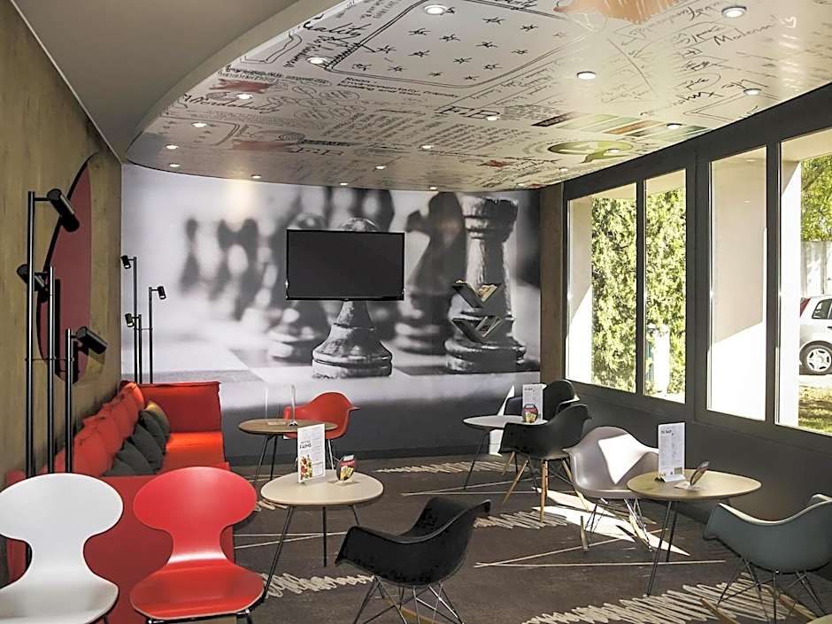 ibis Toulon La-Seyne