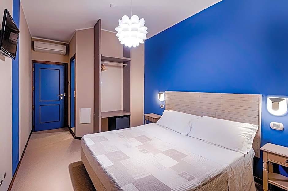 La Grotta Hotel