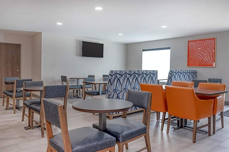 Holiday Inn Express - Rensselaer By IHG