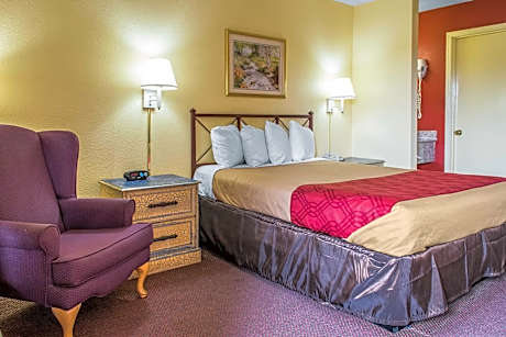 1 Queen Bed, Nonsmoking