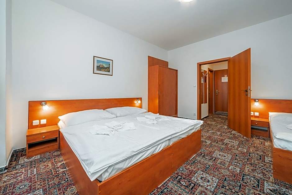 City Central De Luxe