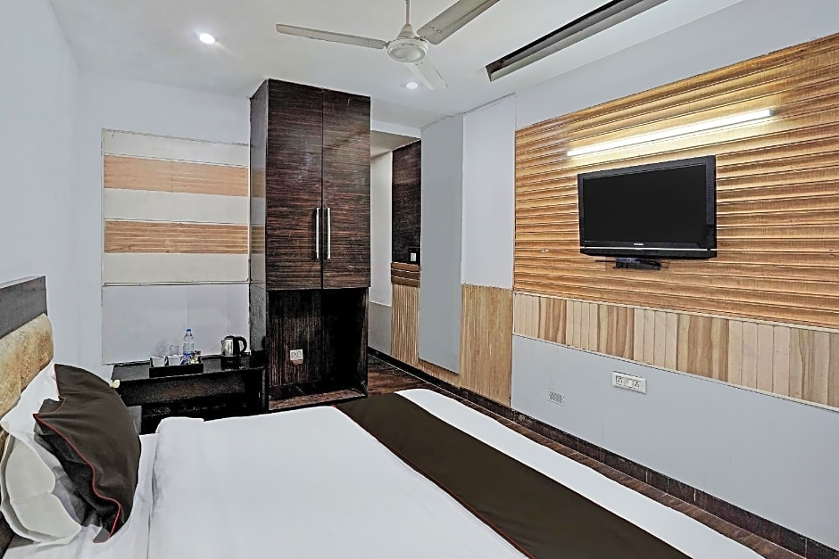 Townhouse Hotel Lotus Palace