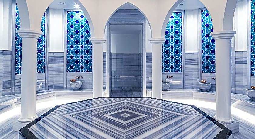 Rixos Water World Aktau