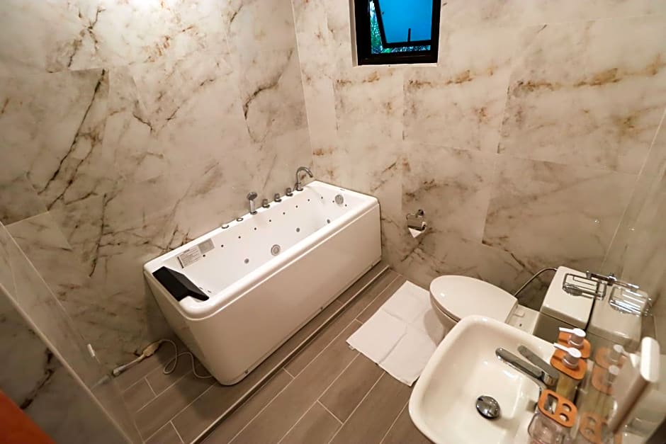 Josefina's Tourist Inn