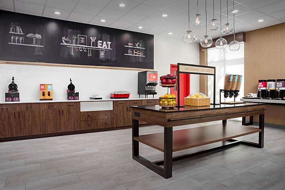 Hampton Inn & Suites Naples South