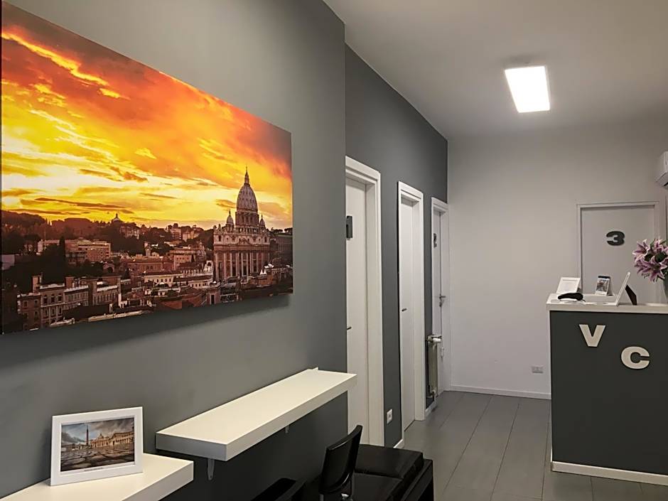 Vatican Central Suites