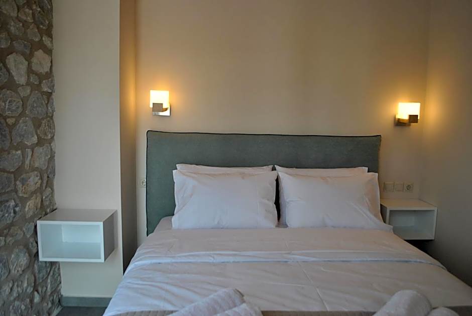 Petras Gi - Stone Houses