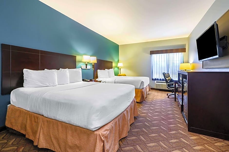 La Quinta by Wyndham Longview North