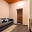 205 Zocalo Cathedral 2bdrmB 2Bath fits 10 AC Apt