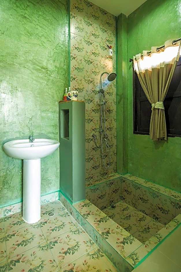 Pai Nai Fun Hotel -  Renovated 2025