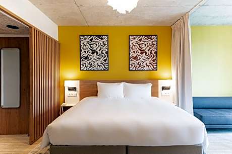 Super Premium King Room with Sofa Bed