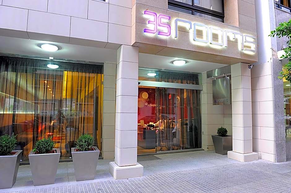 Hotel 35 Rooms