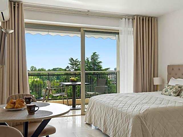 Cannes Marina Appart Hotel Mandelieu