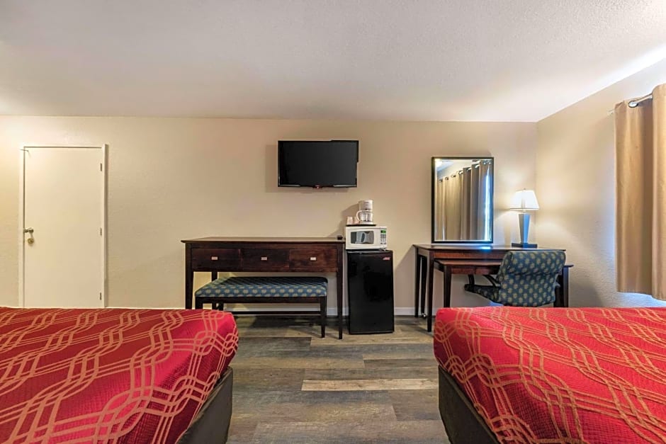 Bay Breeze Inn