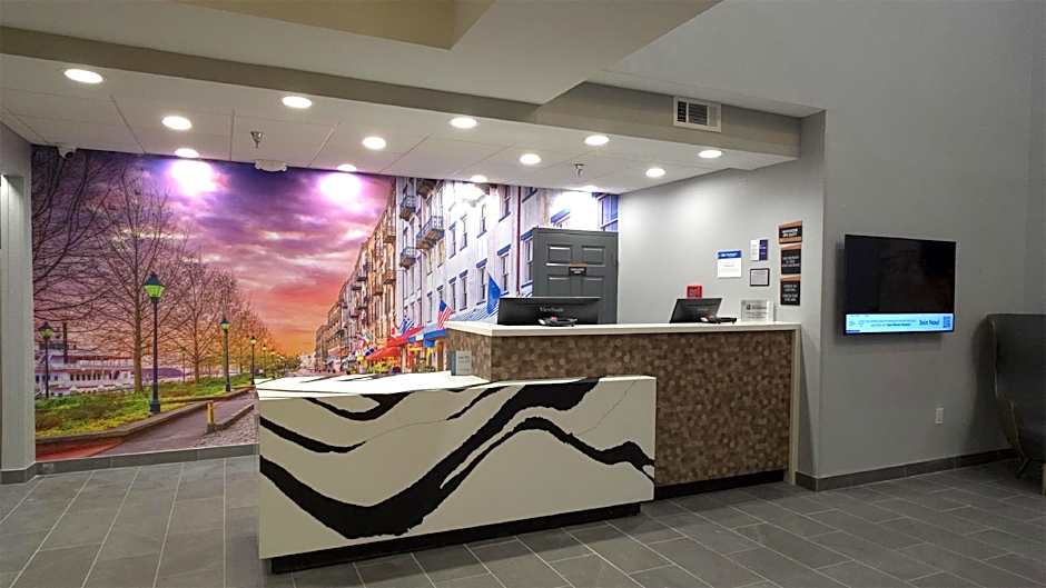 Best Western Plus Savannah Gateway