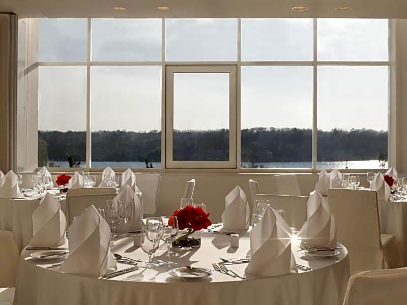 Khortitsa Palace Hotel