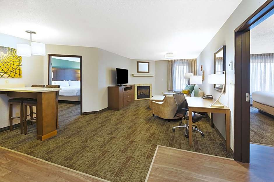 Staybridge Suites Columbia-Highway 63 & I-70 By IHG