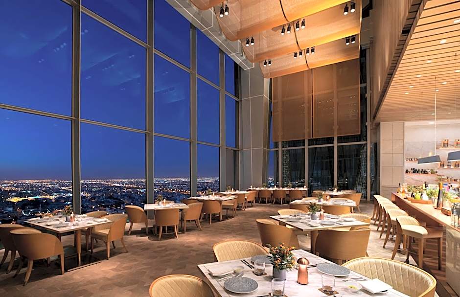 Four Seasons Hotel Kuwait at Burj Alshaya