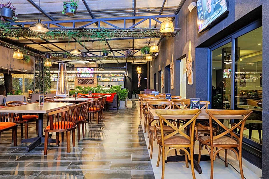 PrideInn Westlands Luxury Boutique Hotel